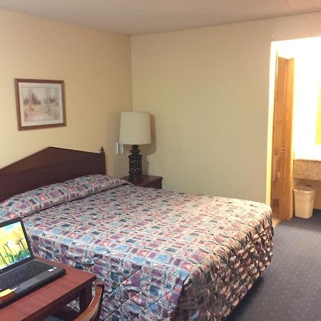 Stagecoach Inn Motel Molalla Extérieur photo