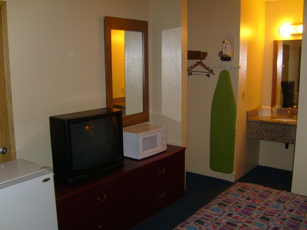 Stagecoach Inn Motel Molalla Chambre photo