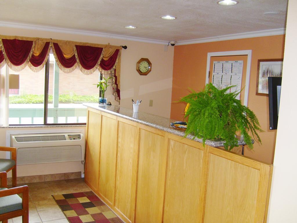 Stagecoach Inn Motel Molalla Extérieur photo